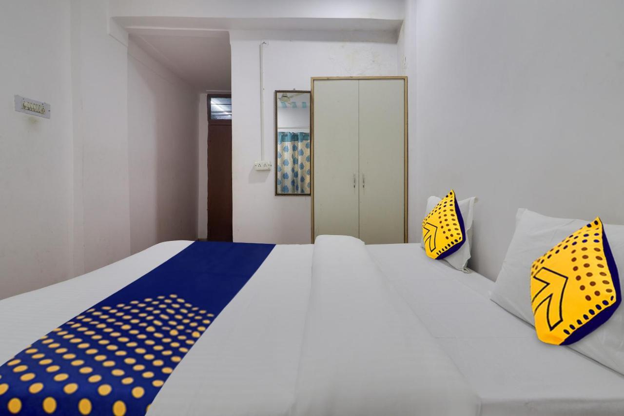 Spot On Apsara Hotel Hyderabad Esterno foto
